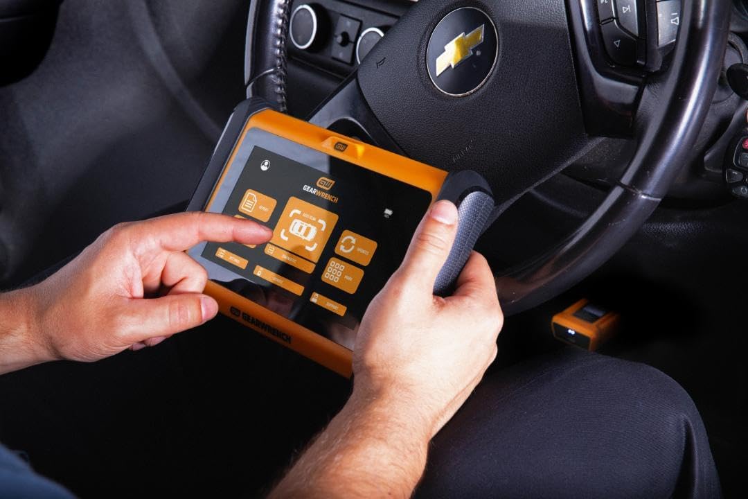 GEARWRENCH 7' Wireless Bi-Directional Diagnostic Scanner Tablet, Includes 4 Years of Software Updates | GWSMART07