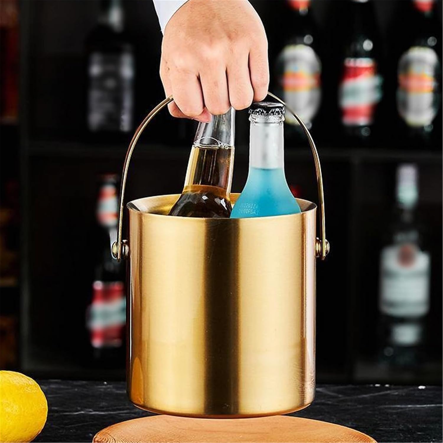 Ice Container Gold Stainless Steel Double Layer Ice Bucket with Lid for Cocktail Bars, Freezers, and Wine Wine Beer Champagne Bucket
