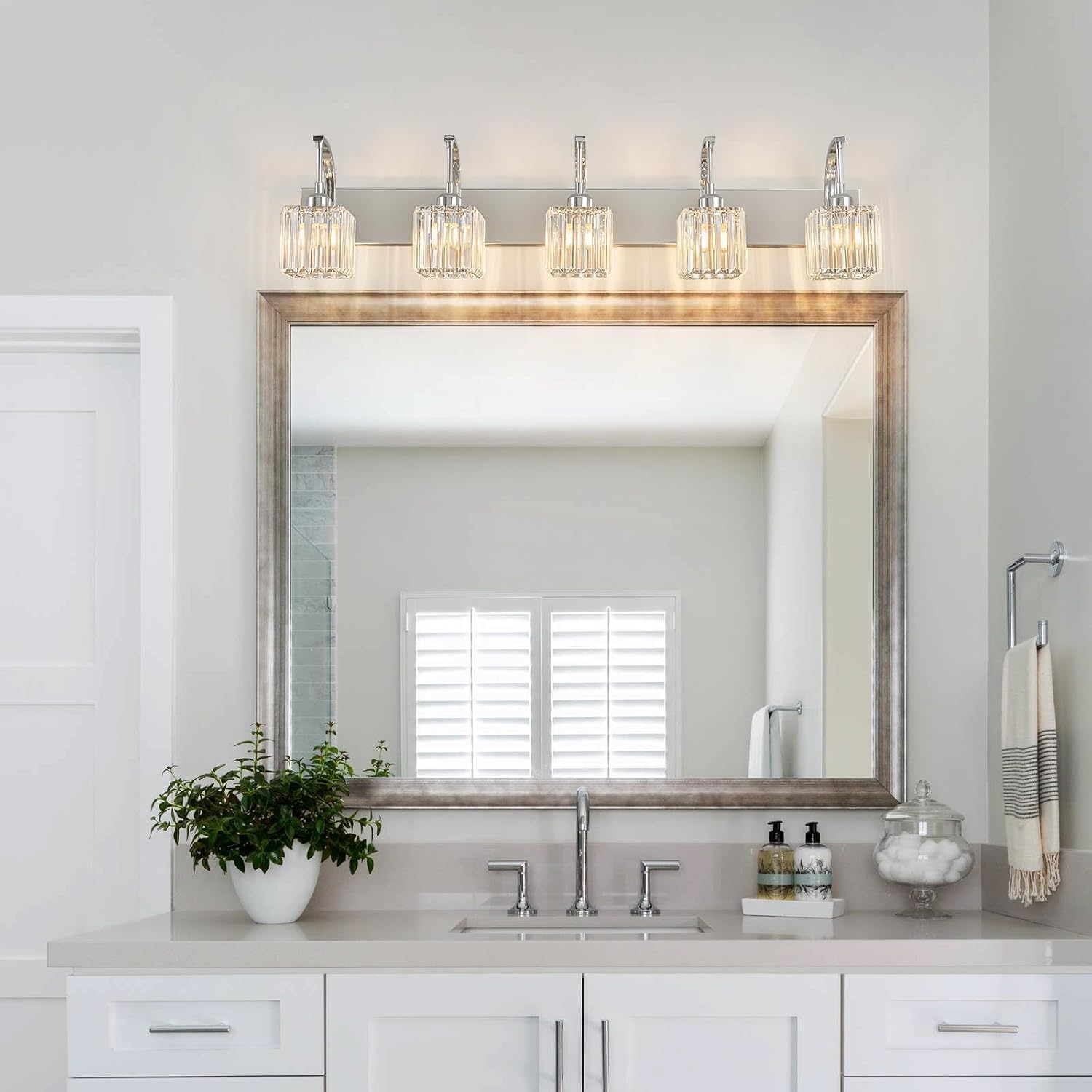 Crystal Vanity Lights 5-Light Chrome Bathroom Vanity Lights Modern Crystal Bathroom Light Fixtures Over Mirror 42.51' Long Vanity Light for Bathroom