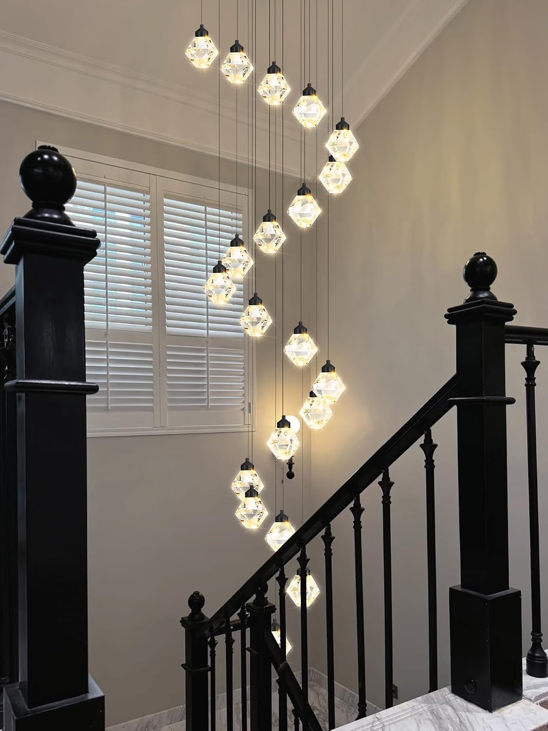 20-Light Chandelier Staircase Chandeliers for High Ceilings Crystal Chandeliers for Living Room Black Pendant Light Fixture Dimmable LED Hanging Light with Remote