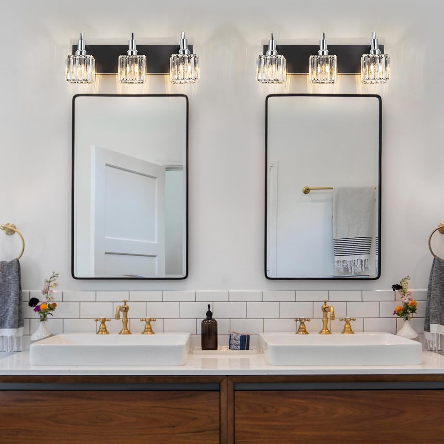 Chrome Bathroom Vanity Lights, Modern 3 Lights Crystal Bathroom Lighting Fixtures Over Mirror Black Chrome Wall Light with Square Shade