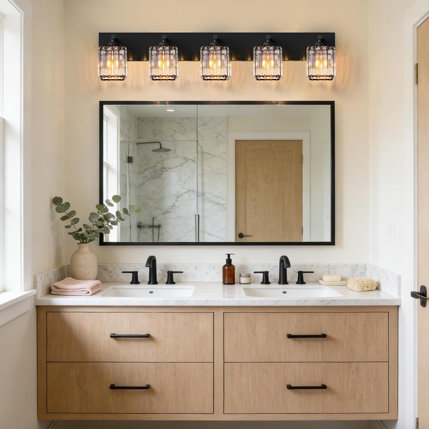 Black Crystal Bathroom Vanity Light, 5-Light Modern Bathroom Lighting Fixtures Over Mirror, Matte Black Wall Sconce Light Fixtures with Square Shade