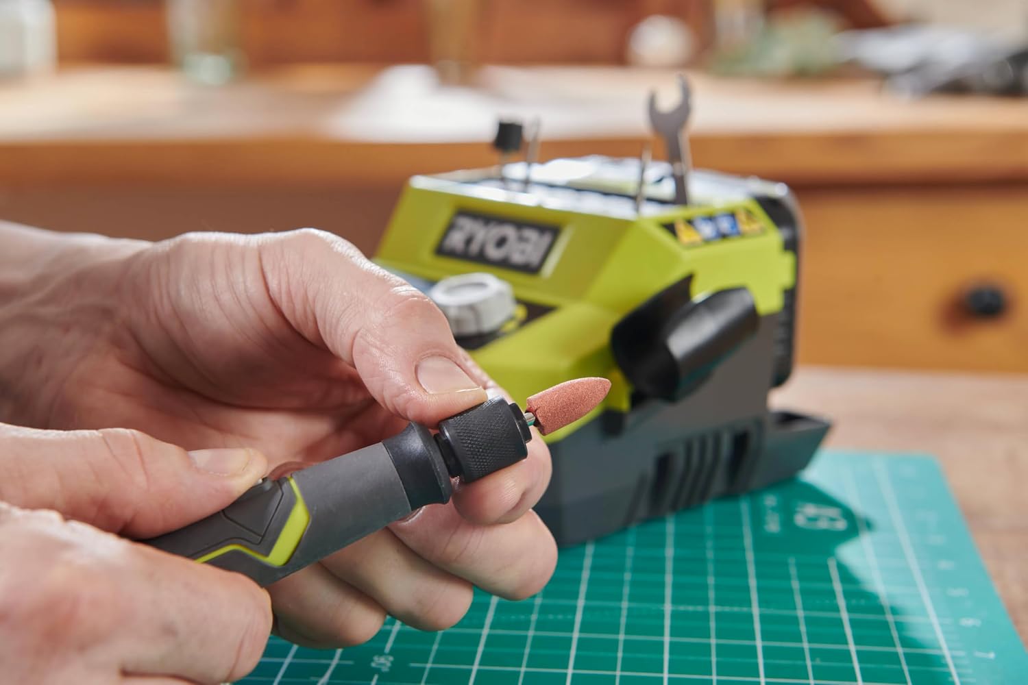 RYOBI ONE+ RRTS18-0A35 18V Cordless Mini Tool – 35 Accessories Included, Variable Speed up to 35000 rpm, Ideal for DIY, Modelling, Engraving