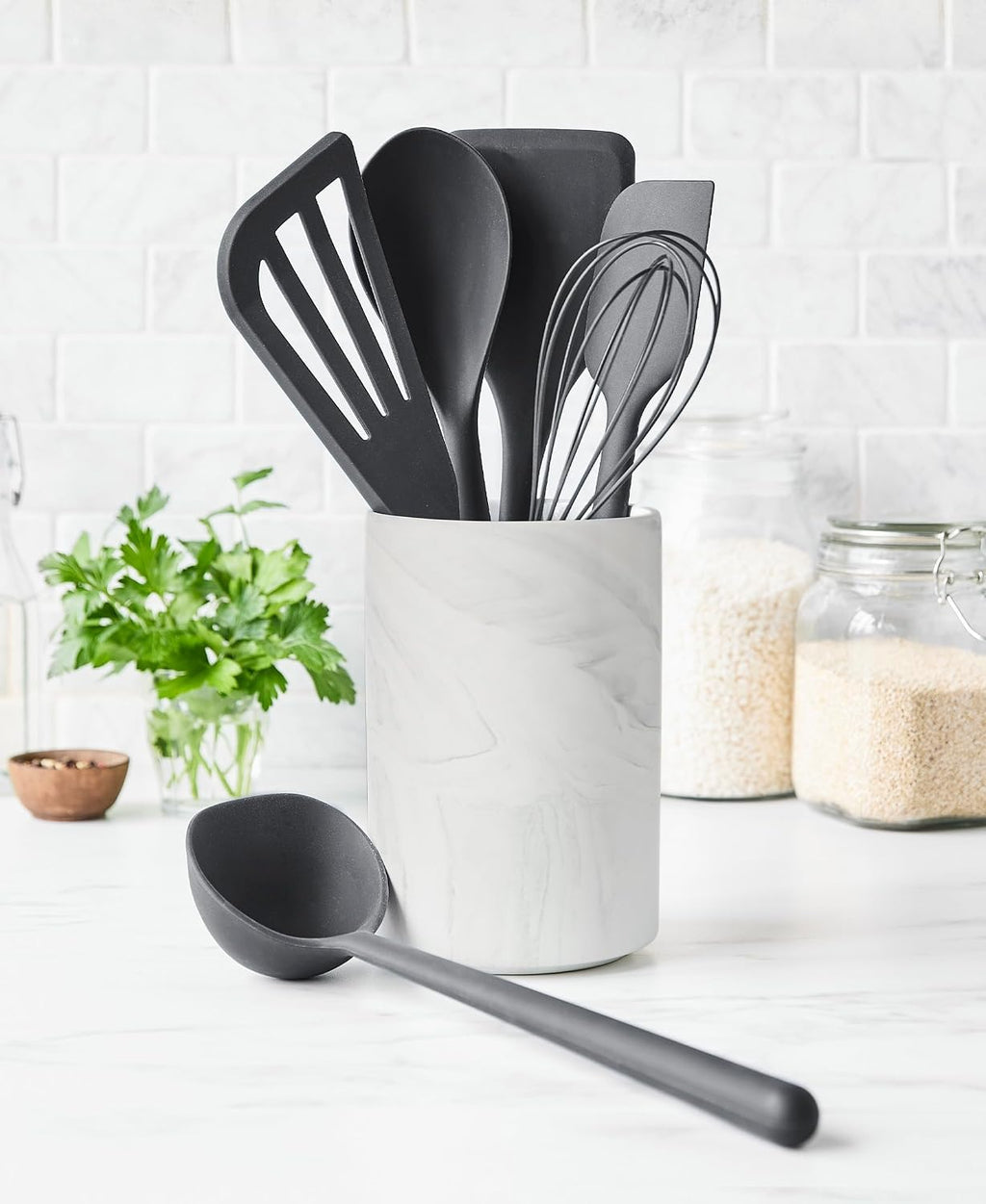 GreenPan Silicone 7 Piece Utensil & Crock Set, Cooking Kitchen Utensil, Flexible Rubber Nonstick Cookware, Rigid Steel Core, Heat-Resistant, Anti-Slip Handle, BPA-Free, Dishwasher Safe, Charcoal Gray