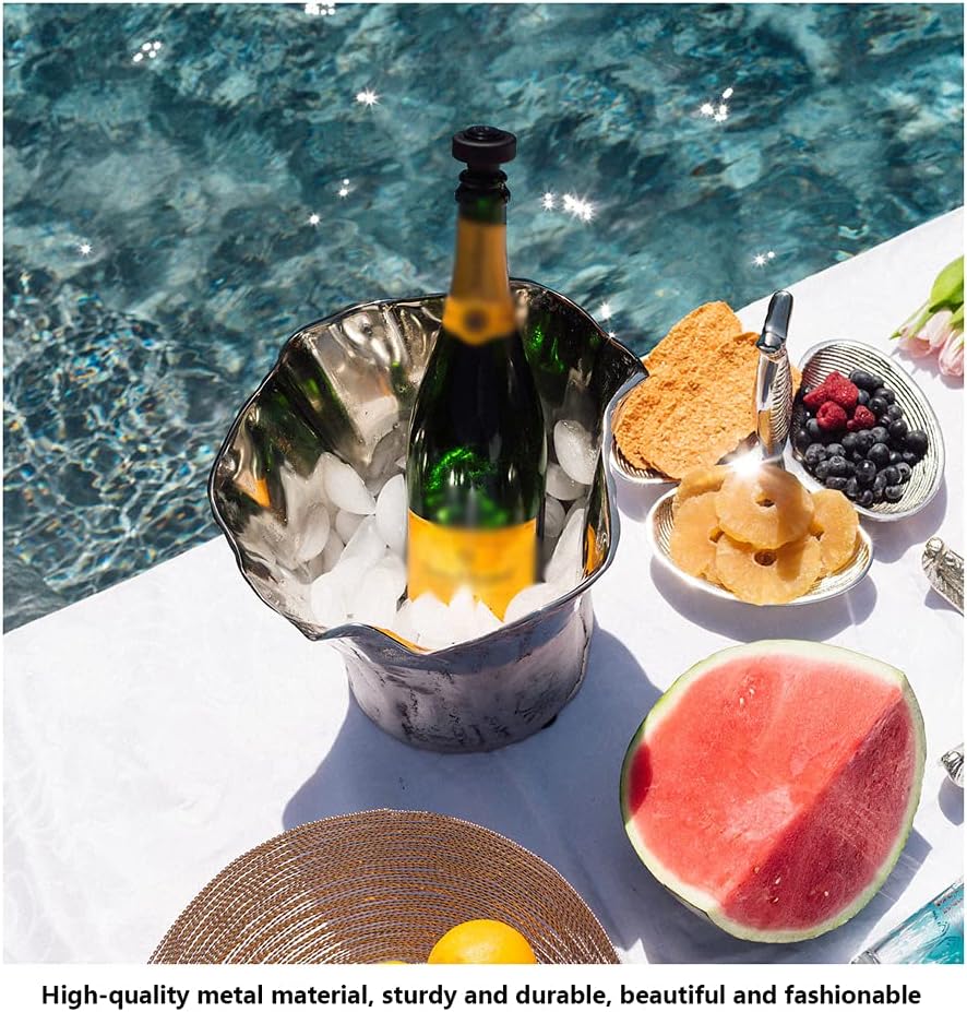 Bucket for Wine Ice Bucket Ruffled Cast Aluminum Champagne Bucket Thick Ice Bucket with Ice Scoop Simple Beer Bucket for Bar Ktv Insulated ice Bucket
