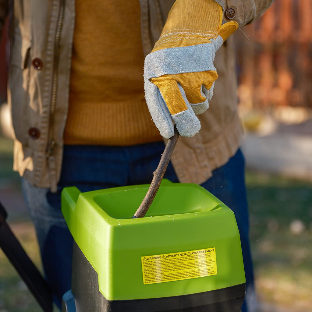 Earthwise GS015 15-Amp Electric Corded Chipper/Shredder with Collection Bag