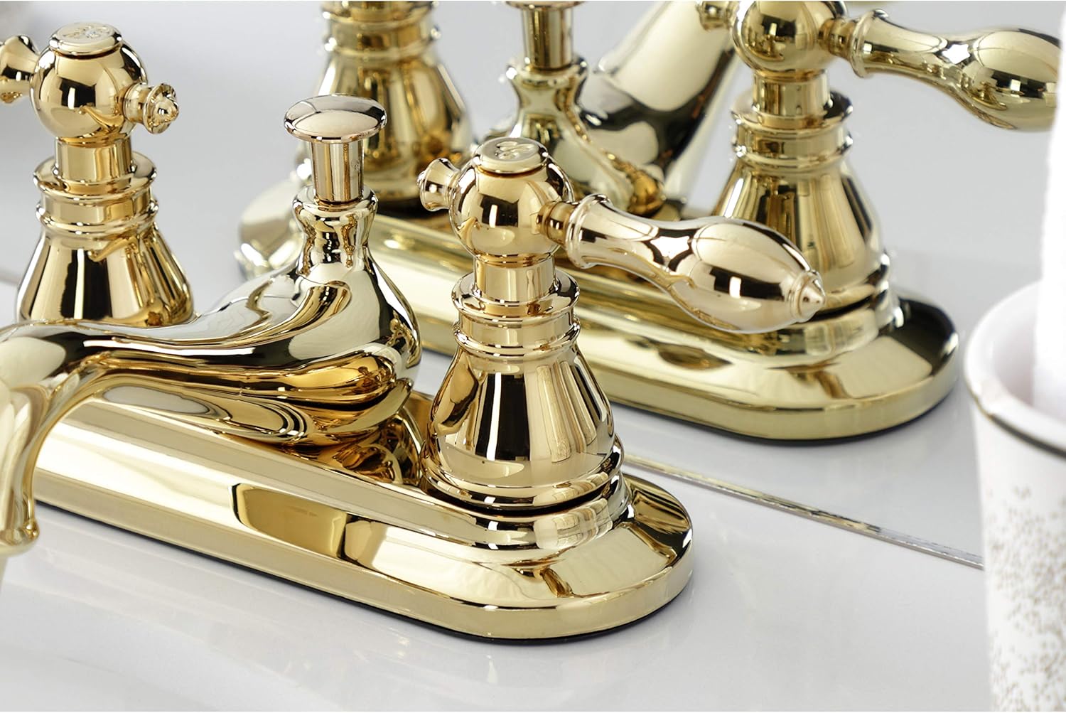Kingston Brass KB602ACL American Classic 4' Centerset Bathroom Faucet, Polished Brass
