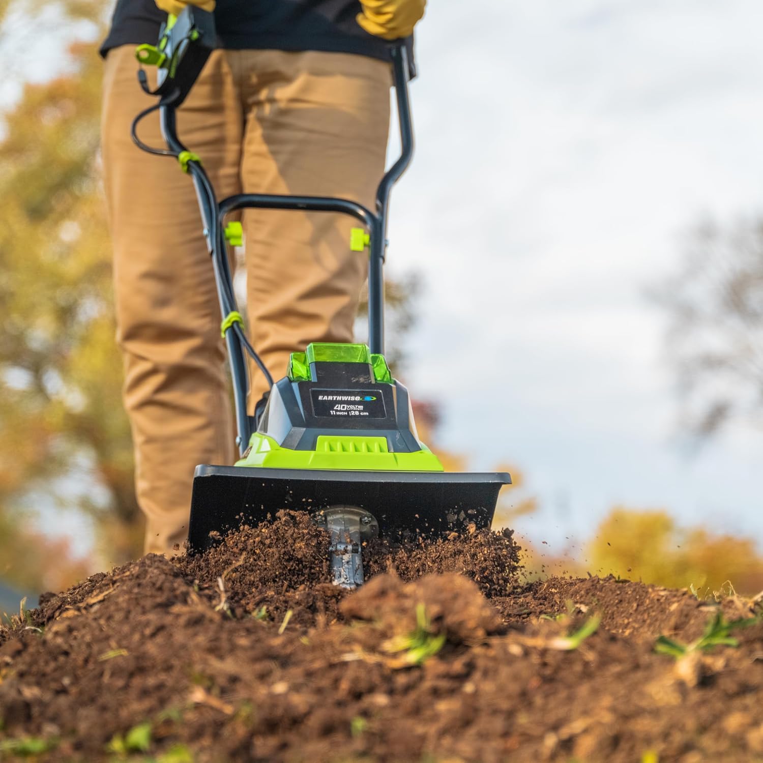 Earthwise Power Tools by ALM TC70040EW 11-Inch 40-Volt Lithium-Ion Cordless Electric Tiller/Cultivator, 4Ah Battery & Charger Included, Green