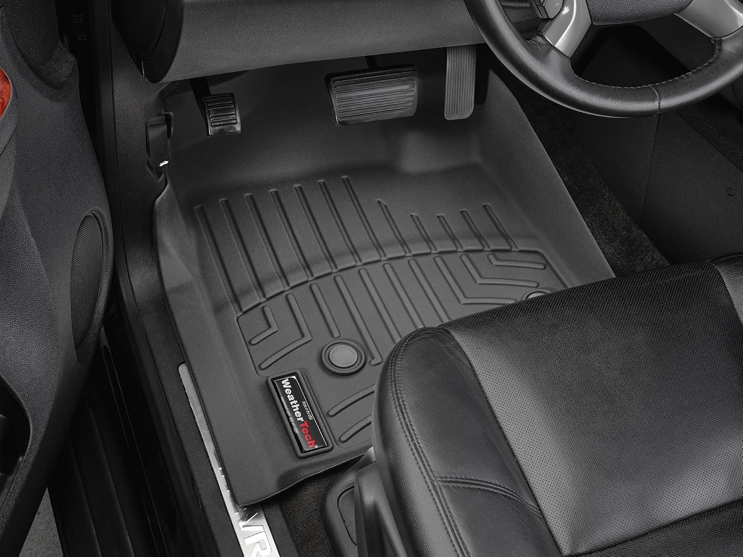 WeatherTech Custom Fit FloorLiners for Chevrolet Silverado, Avalanche, Avalanche - 1st Row (440661), Black