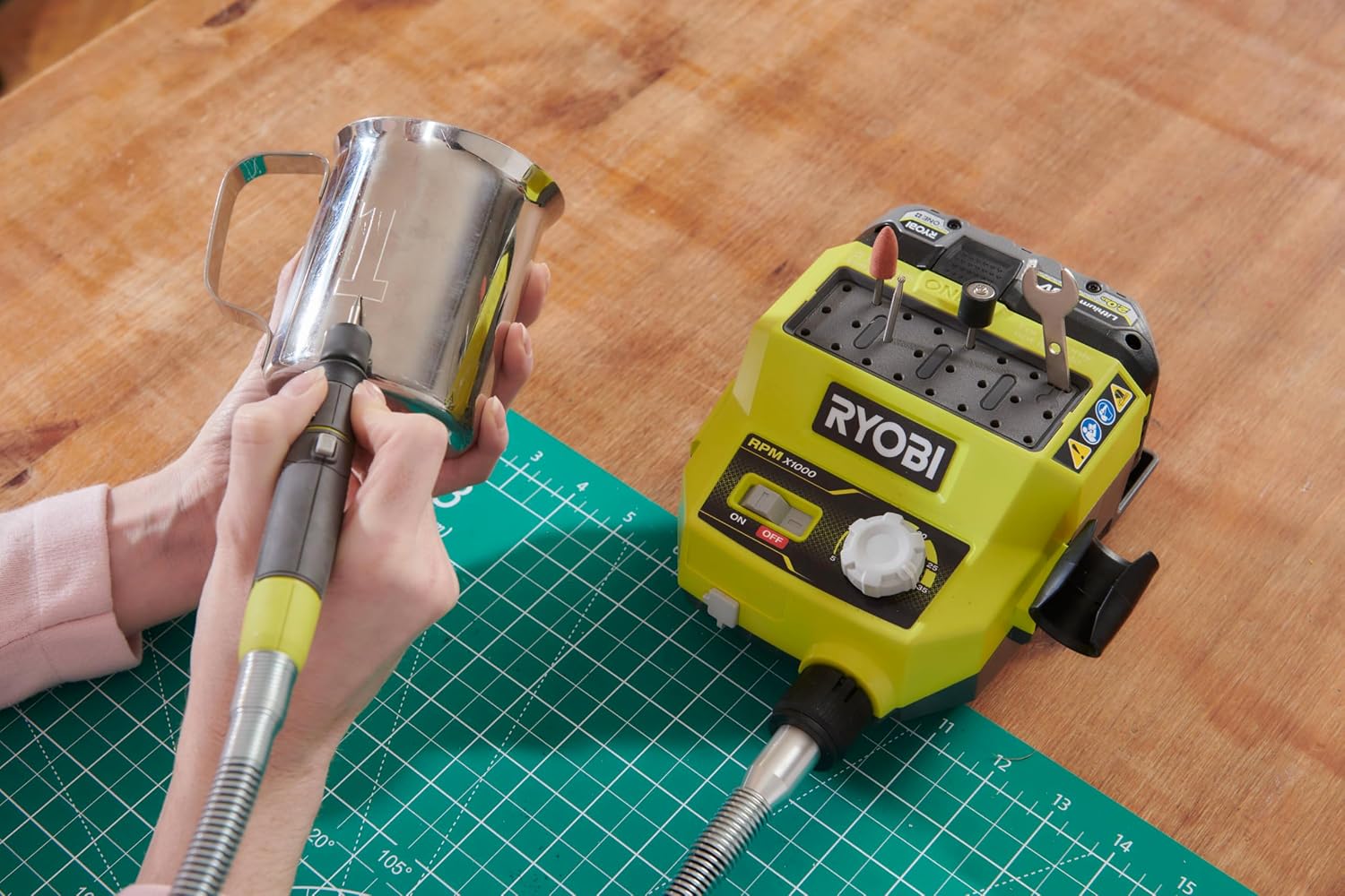RYOBI ONE+ RRTS18-0A35 18V Cordless Mini Tool – 35 Accessories Included, Variable Speed up to 35000 rpm, Ideal for DIY, Modelling, Engraving