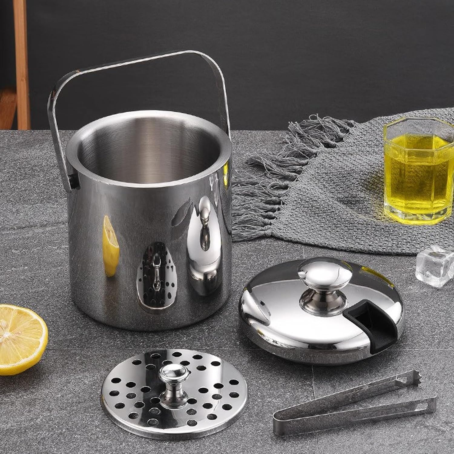 Ice Bucket Ice Bucket for Freezer Ice Bucket with Lid, Tongs and Strainer Double Wall Stainless Steel Insulated Ice Bucket, Ideal for Cocktail Bar, Chilling Wine, Champagne Ice Buckets Party Cooler Dr