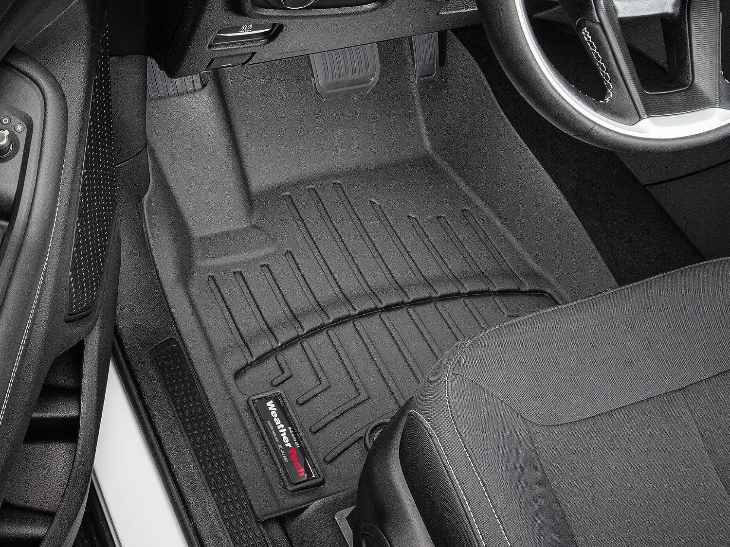 WeatherTech Custom Fit FloorLiners for Jeep Grand Cherokee, Grand Cherokee L, Grand Cherokee - 1st Row (4417821), Black