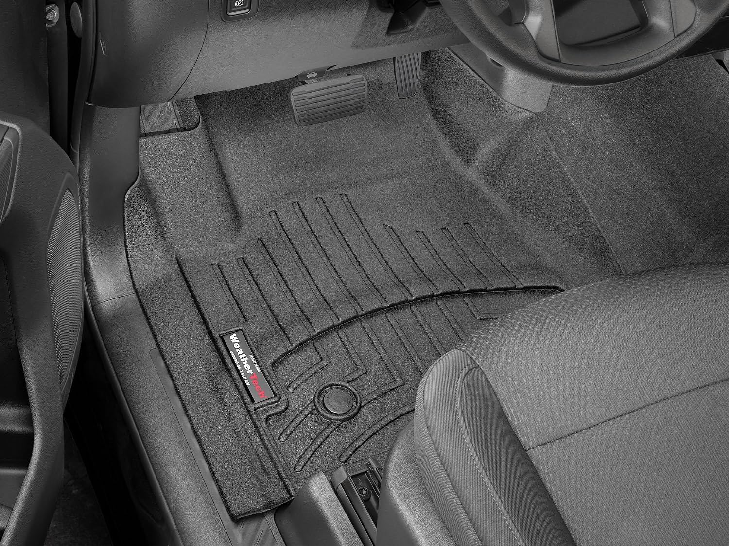 WeatherTech Custom Fit FloorLiners for Chevrolet Silverado 1500, Silverado 2500HD/3500HD, Sierra 1500-1st Row (4415701), Black