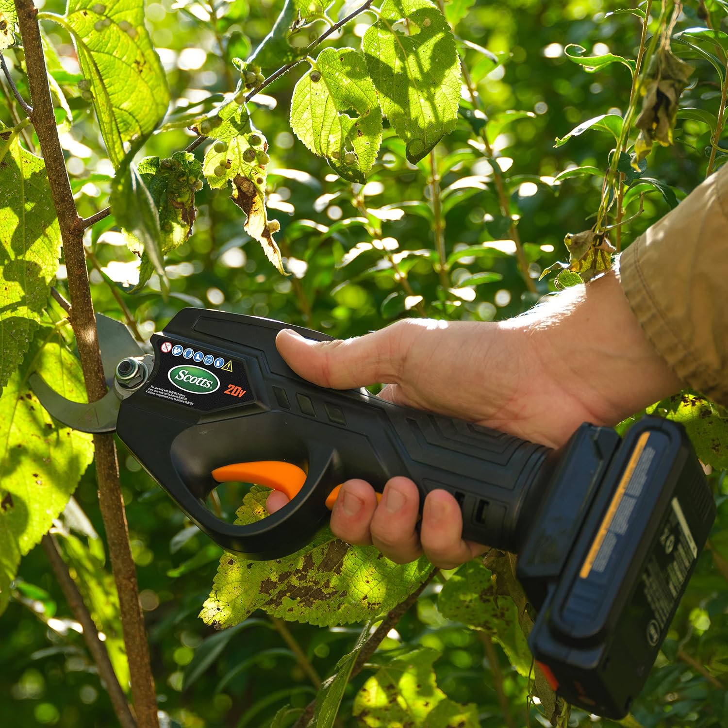 Scotts Outdoor Power Tools 20 Volt Cordless Pruner