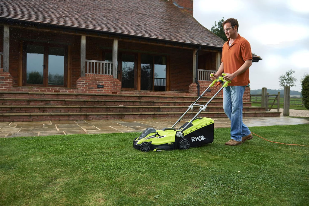 Ryobi 5133002345 RLM15E36H 1500W Electric Lawnmower 36cm Cutting Width, 1500 W